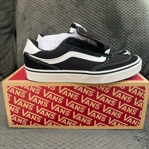 Women’s Vans Brooklyn LS Sneaker